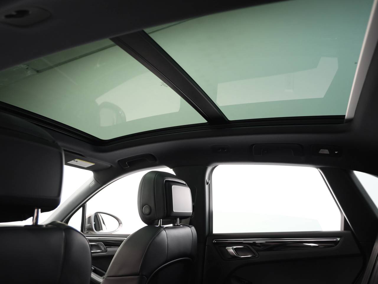 2026 Porsche Macan Macan T