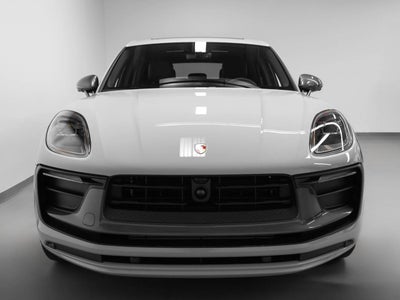 2026 Porsche Macan Macan T