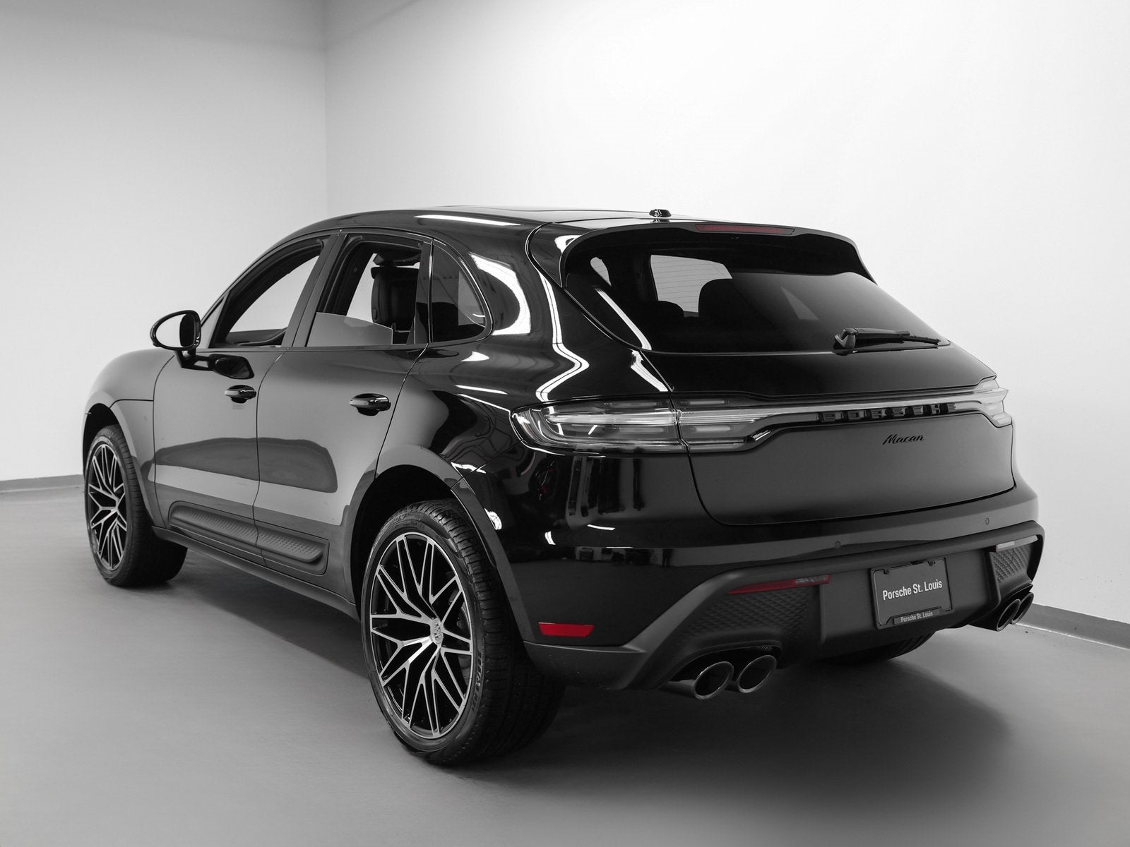 2026 Porsche Macan Macan