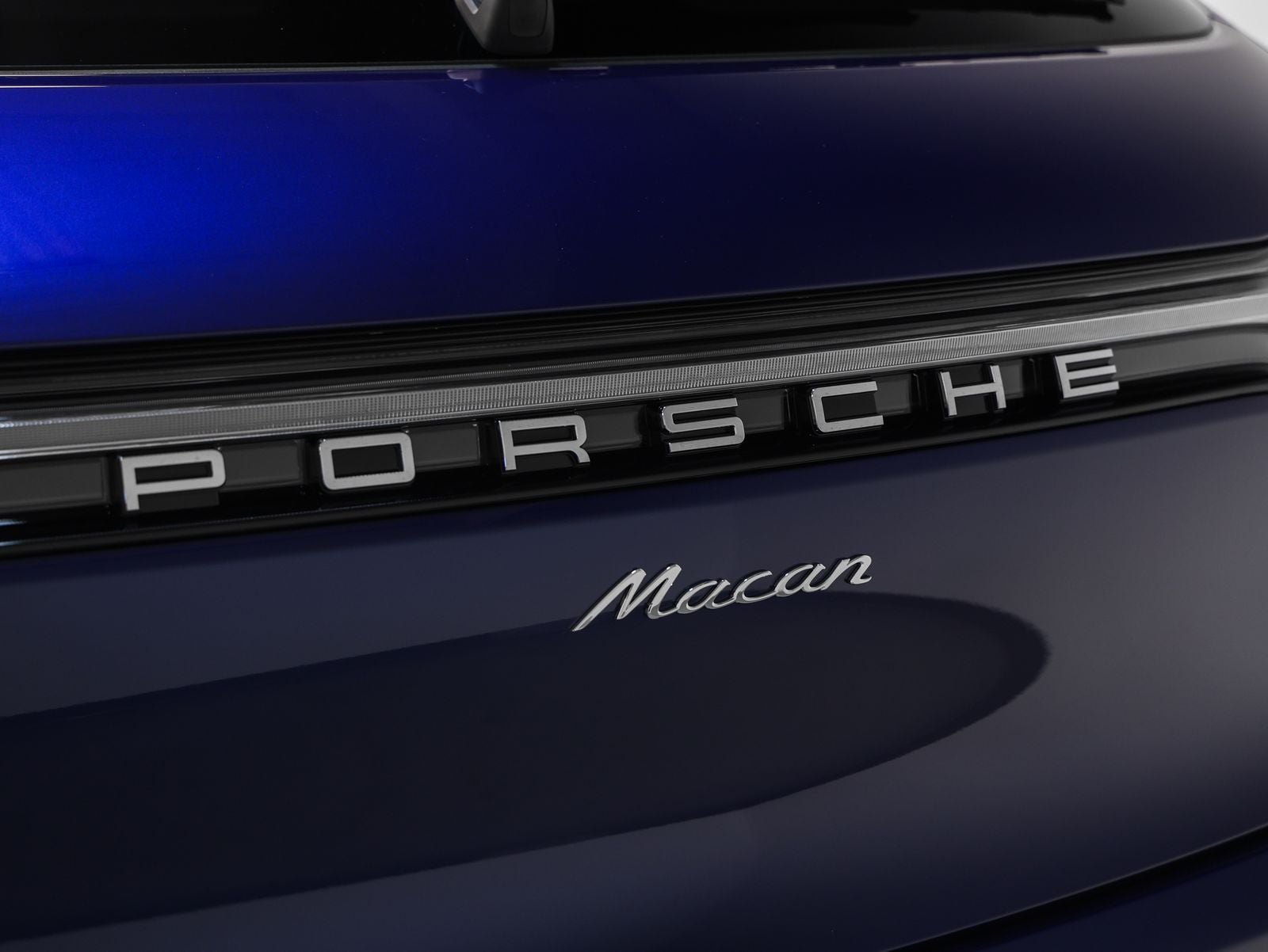 2026 Porsche Macan Macan