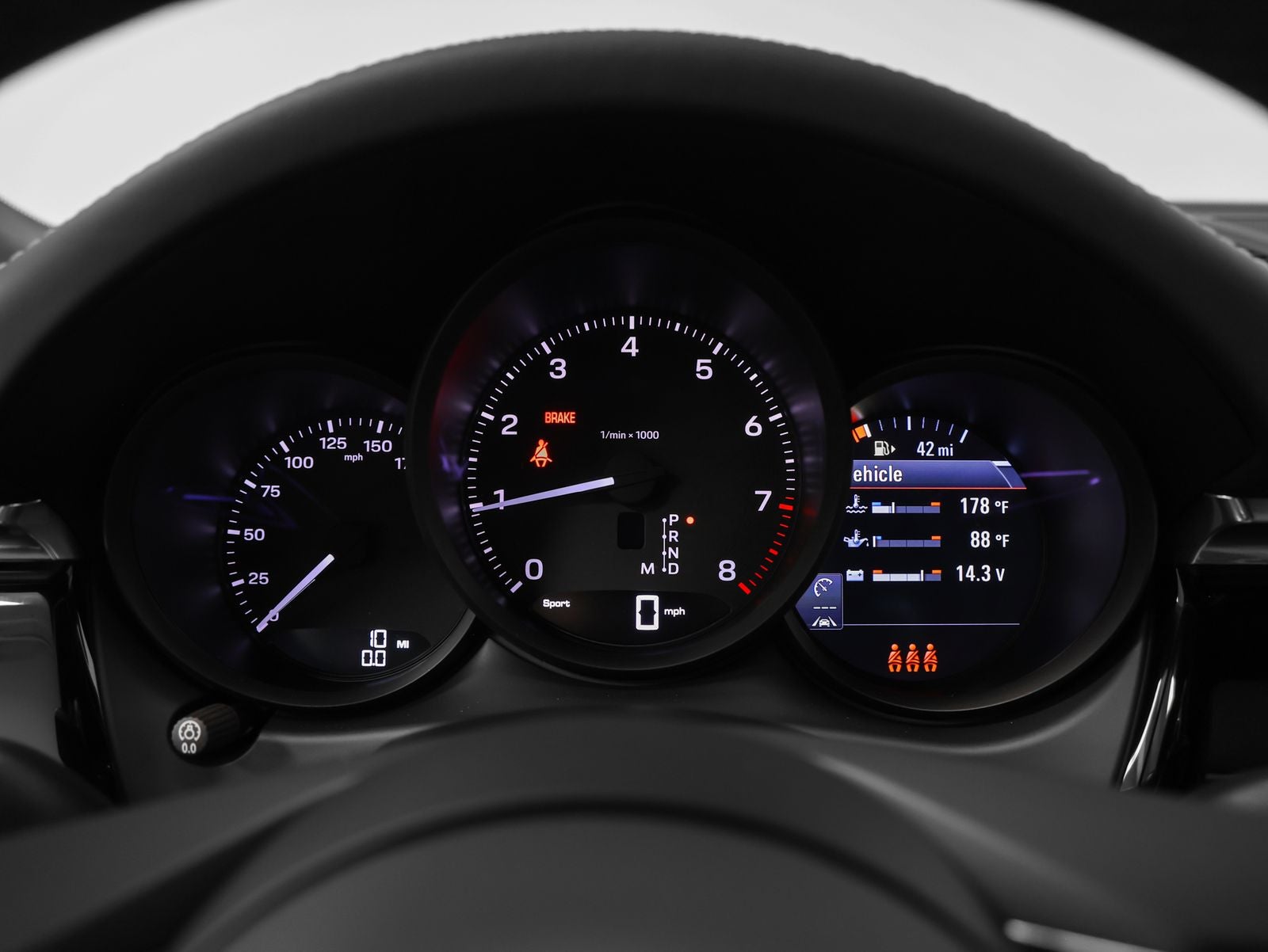 2026 Porsche Macan Base