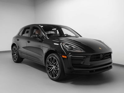 2026 Porsche Macan Base