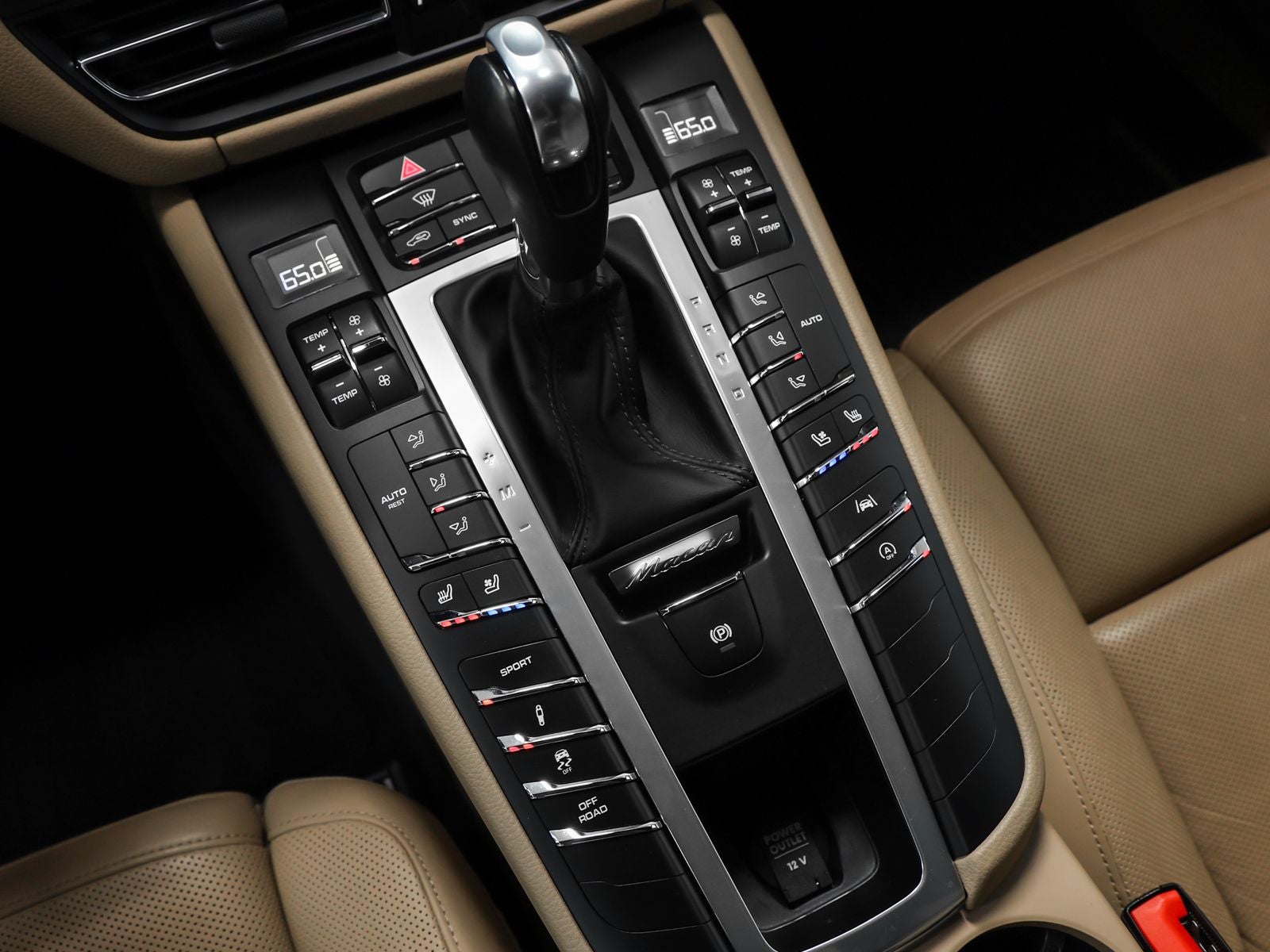 2020 Porsche Macan Macan