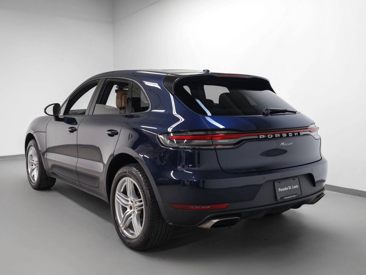 2020 Porsche Macan Macan