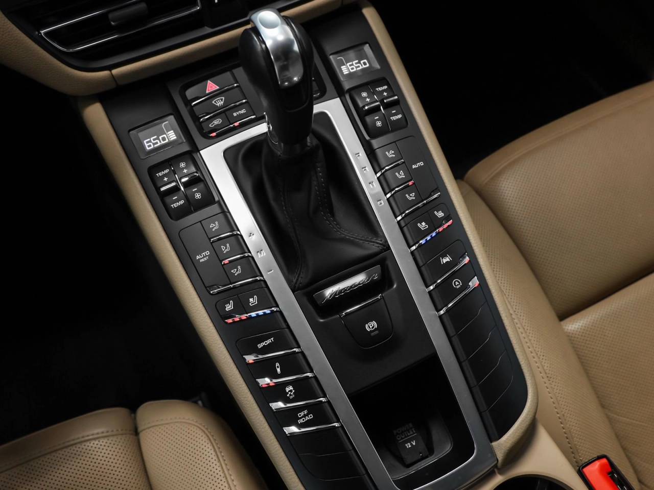 2020 Porsche Macan Macan