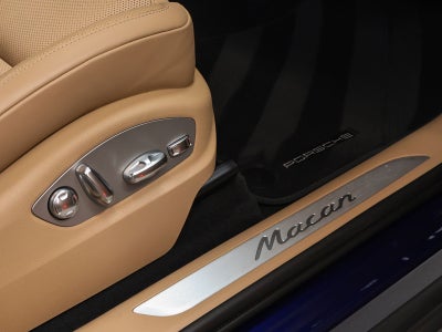 2023 Porsche Macan Macan
