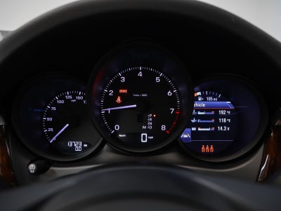 2023 Porsche Macan Macan