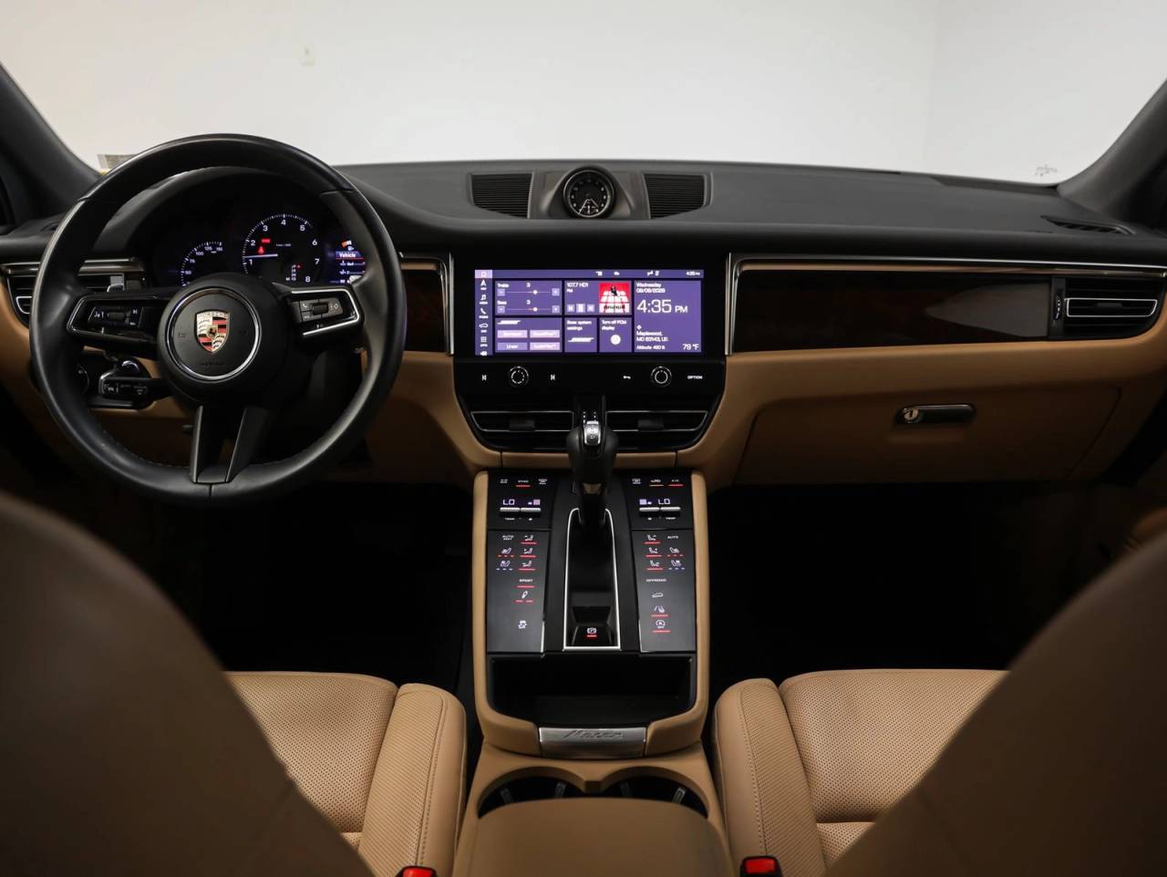 2023 Porsche Macan Macan
