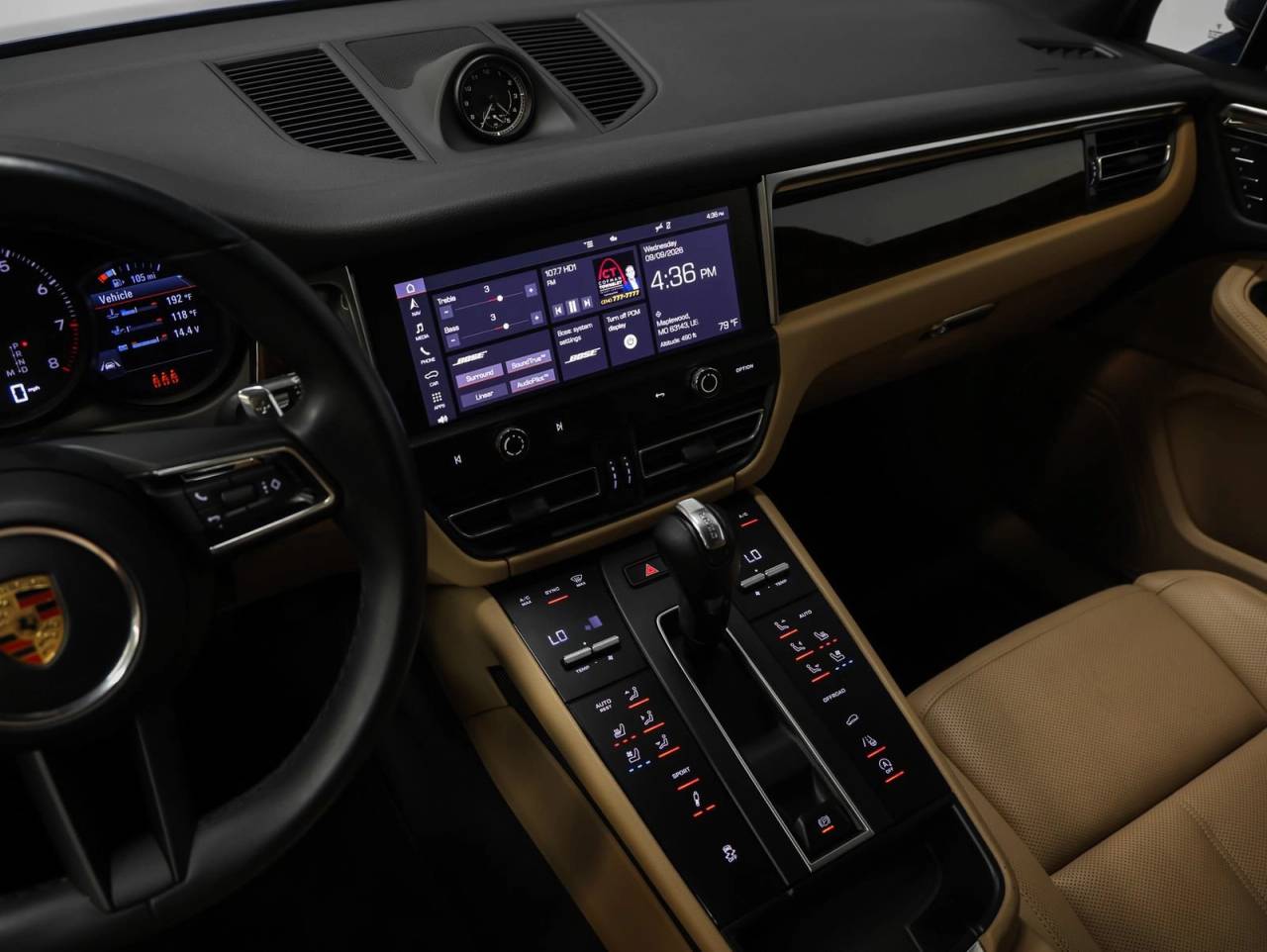 2023 Porsche Macan Macan