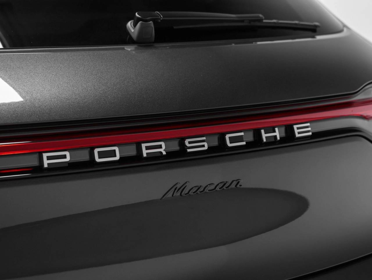 2026 Porsche Macan Macan