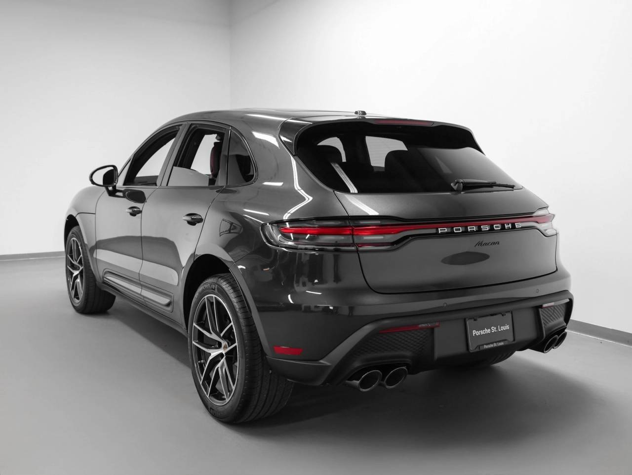 2026 Porsche Macan Macan