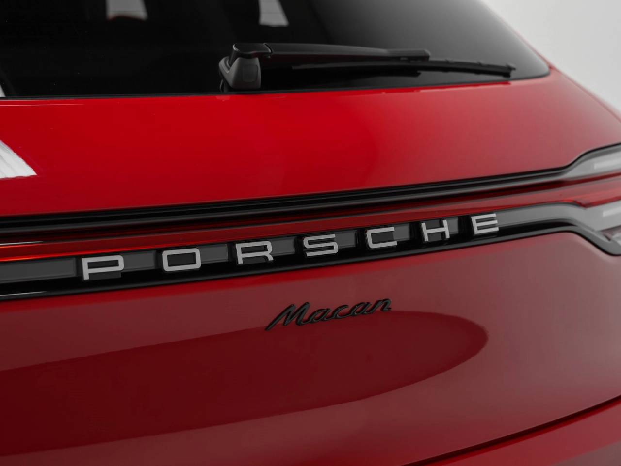 2026 Porsche Macan Macan