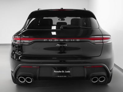 2026 Porsche Macan Base