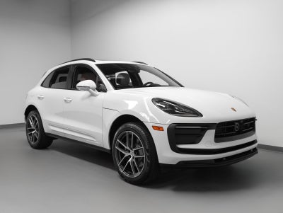 2026 Porsche Macan Macan