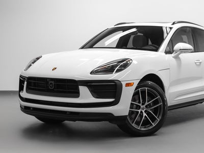 2026 Porsche Macan Macan