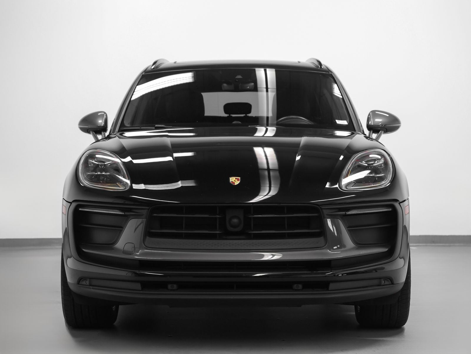 2023 Porsche Macan Macan T
