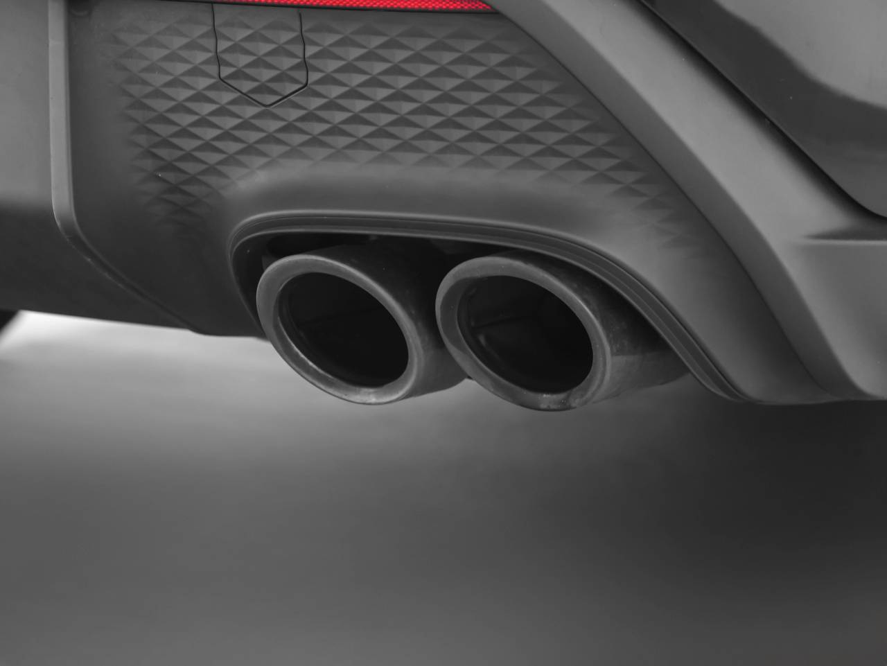 2023 Porsche Macan Macan T