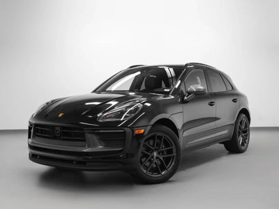 2023 Porsche Macan Macan T