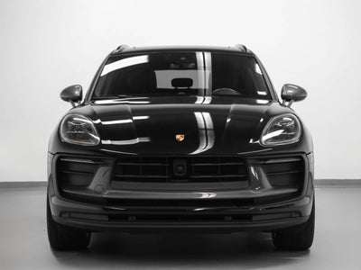 2023 Porsche Macan Macan T