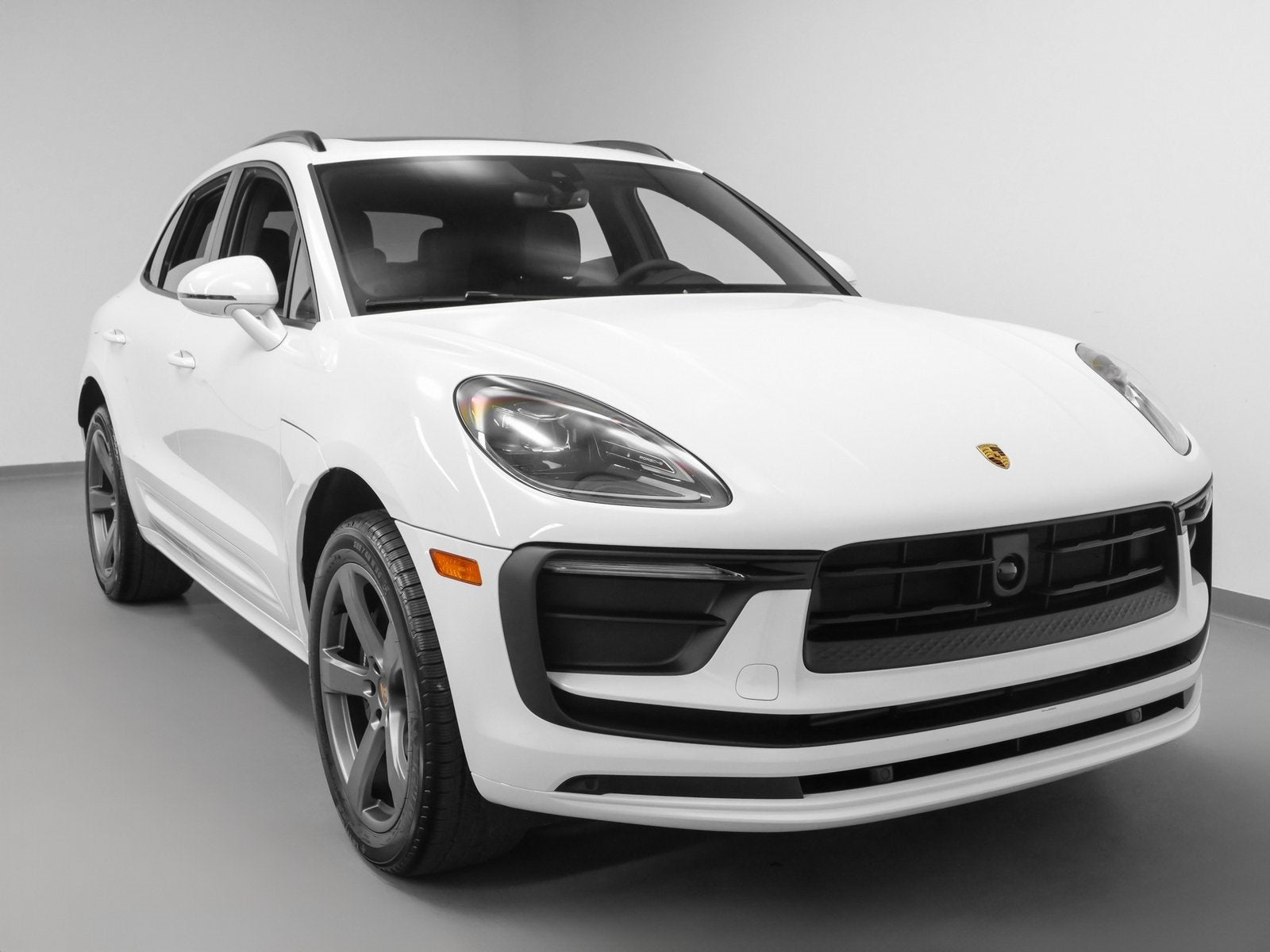 2025 Porsche Macan Macan