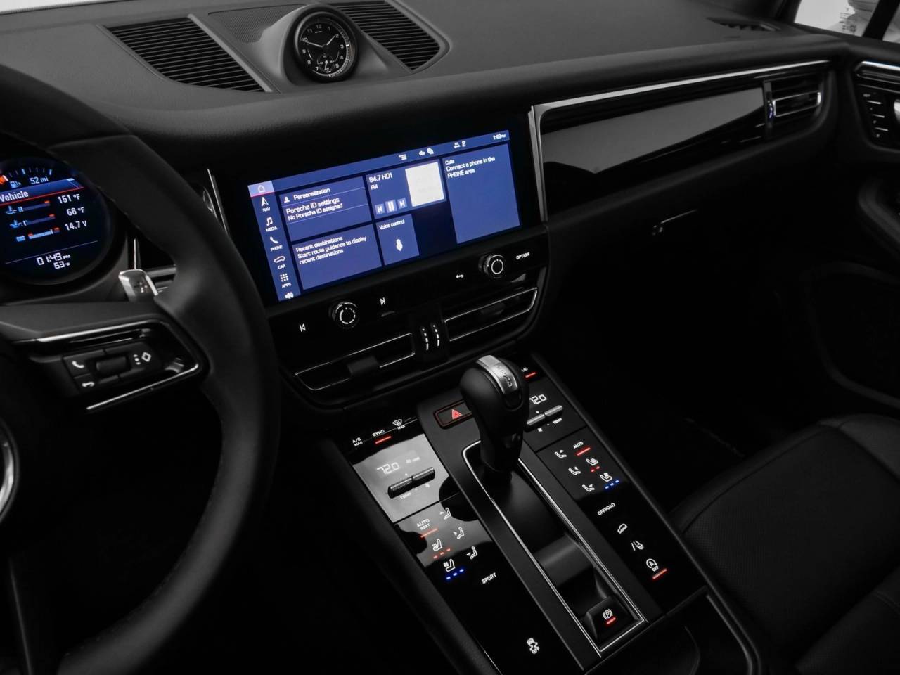 2025 Porsche Macan Macan