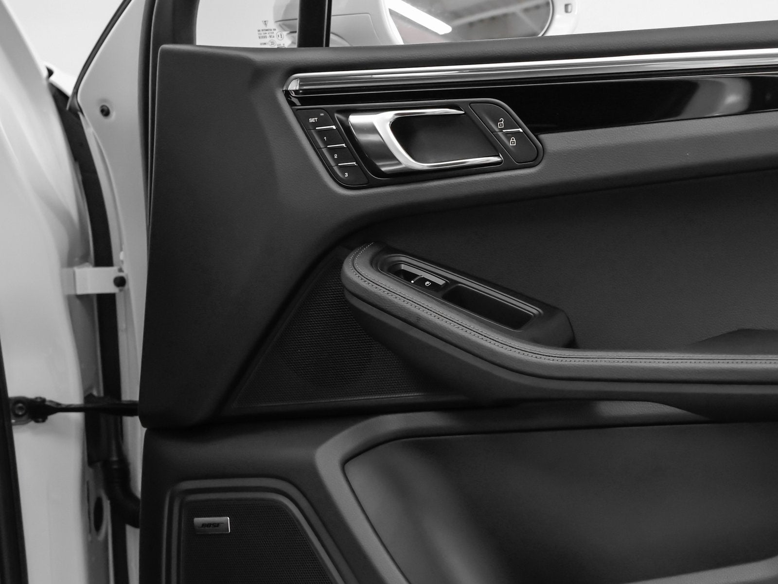 2025 Porsche Macan Macan