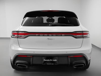 2025 Porsche Macan Macan
