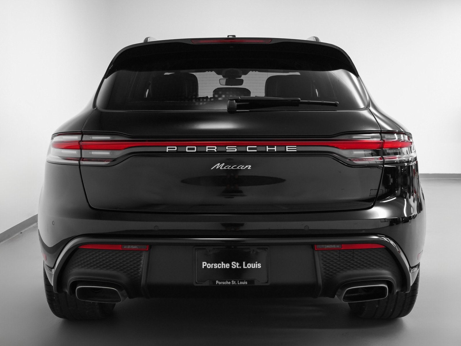 2026 Porsche Macan Macan