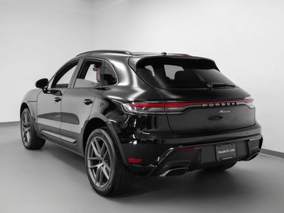 2026 Porsche Macan Macan
