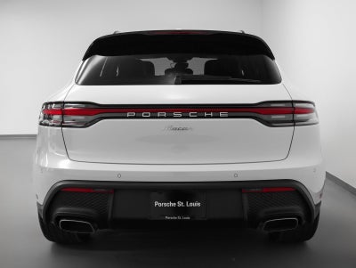 2026 Porsche Macan Base