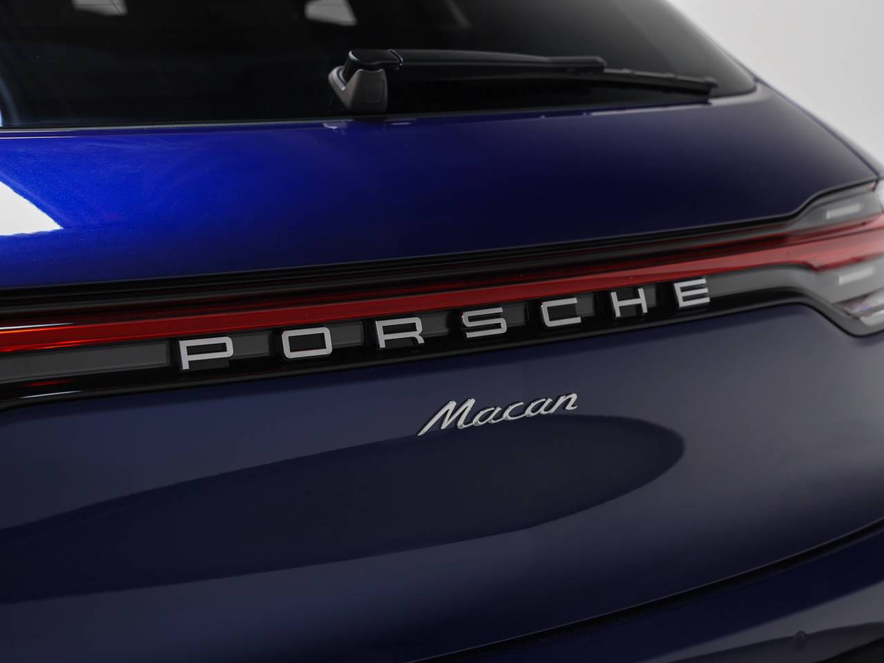 2026 Porsche Macan Macan