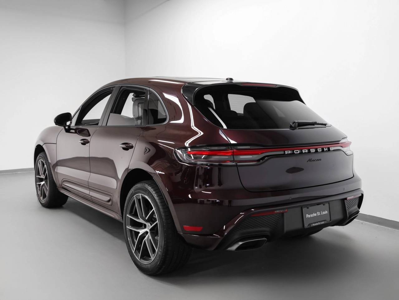 2026 Porsche Macan Macan