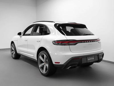 2026 Porsche Macan Macan