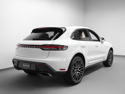 2026 Porsche Macan Macan