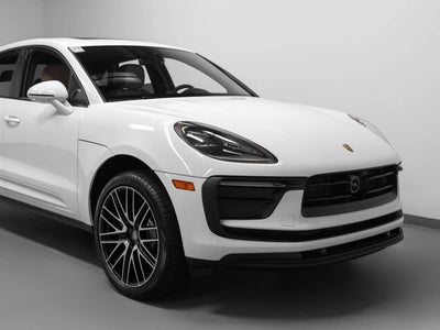 2026 Porsche Macan Macan