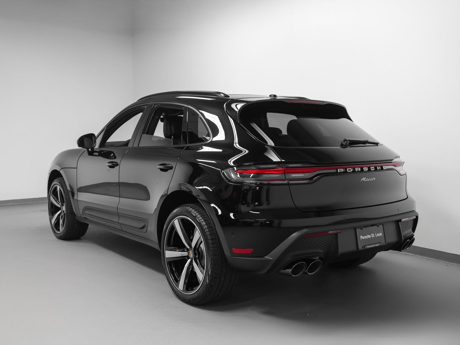 2026 Porsche Macan Macan