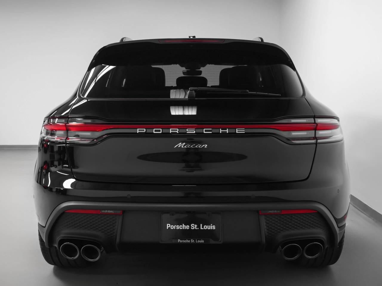 2026 Porsche Macan Macan