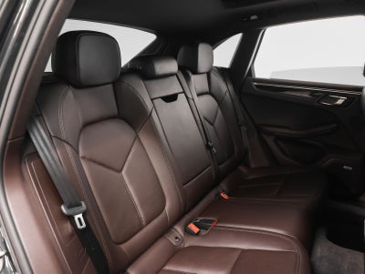 2019 Porsche Macan Macan
