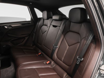 2019 Porsche Macan Macan