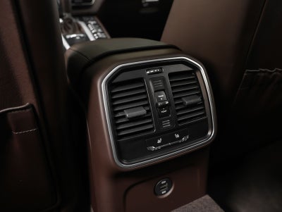 2019 Porsche Macan Macan