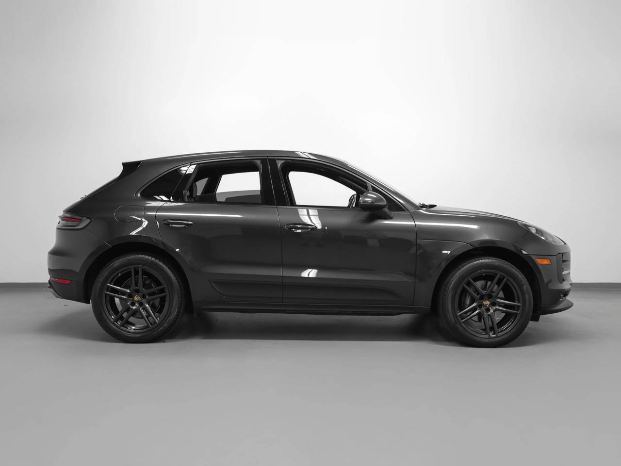 2019 Porsche Macan Macan