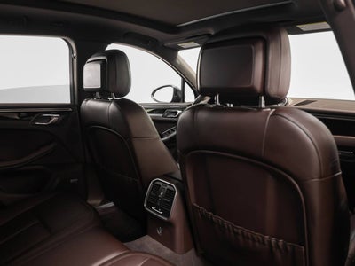 2019 Porsche Macan Macan