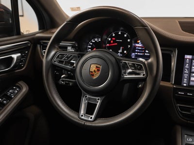 2019 Porsche Macan Macan