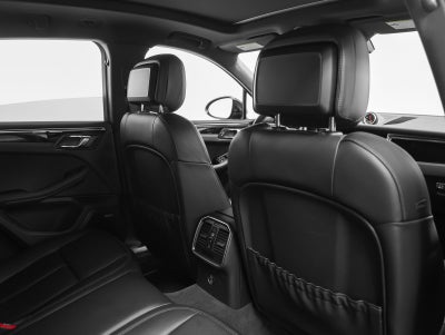 2021 Porsche Macan Macan