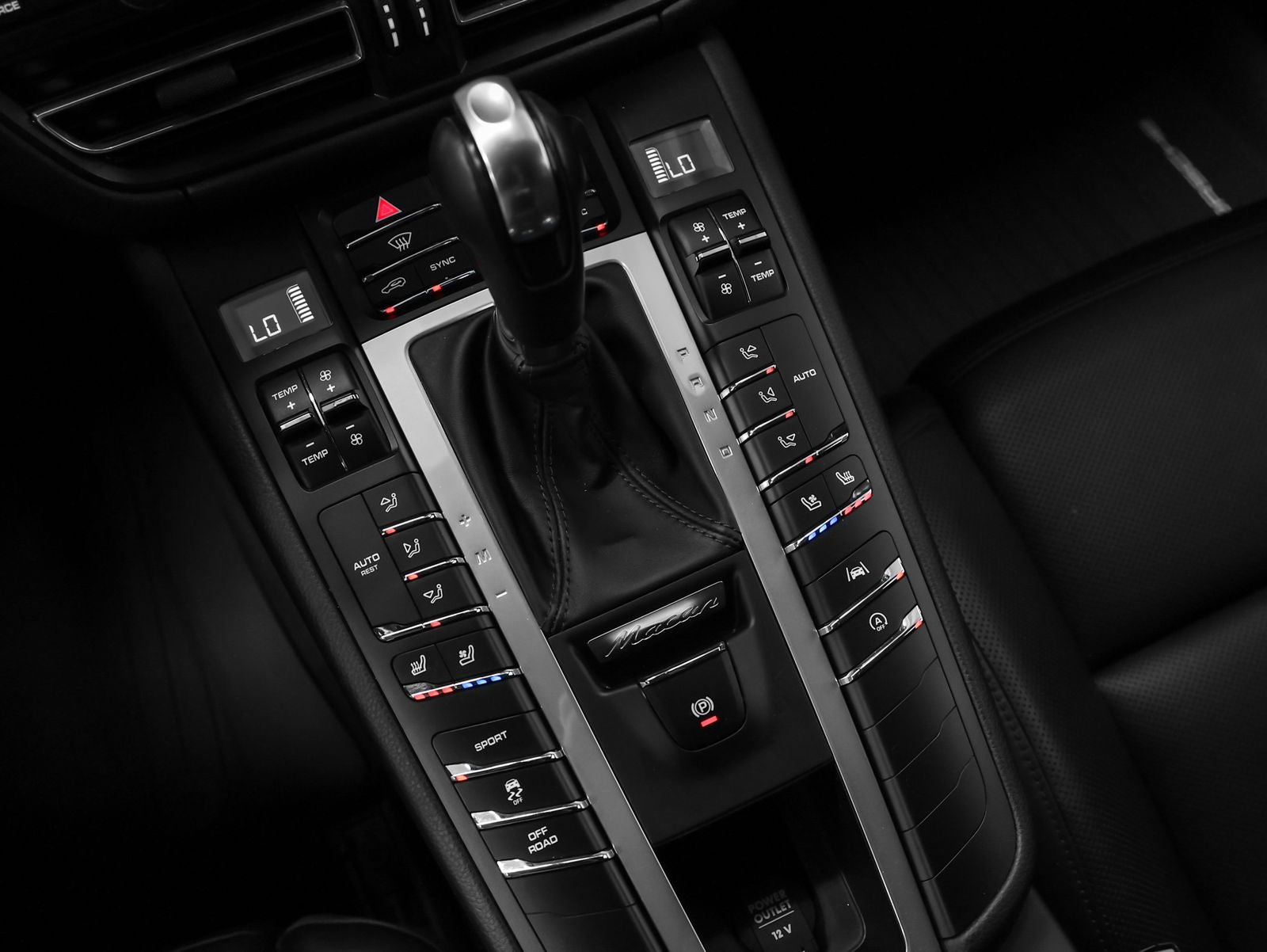 2021 Porsche Macan Macan