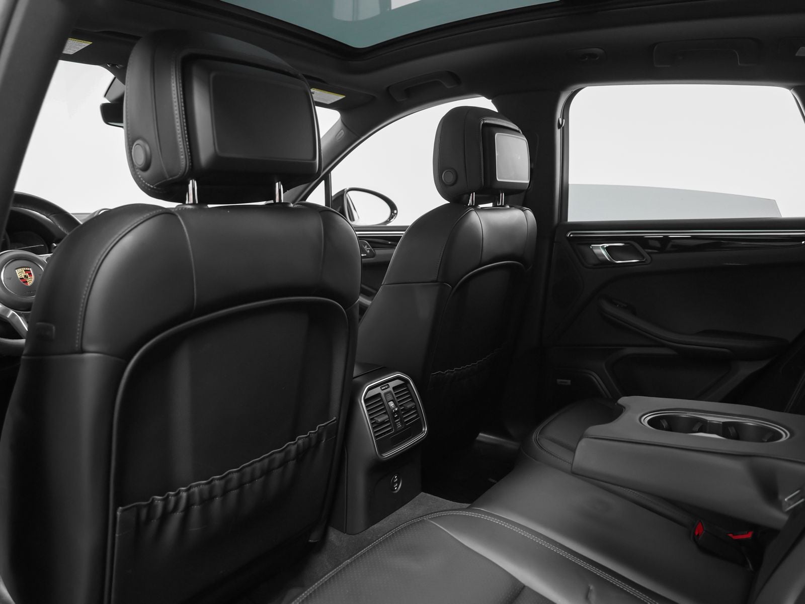2021 Porsche Macan Macan