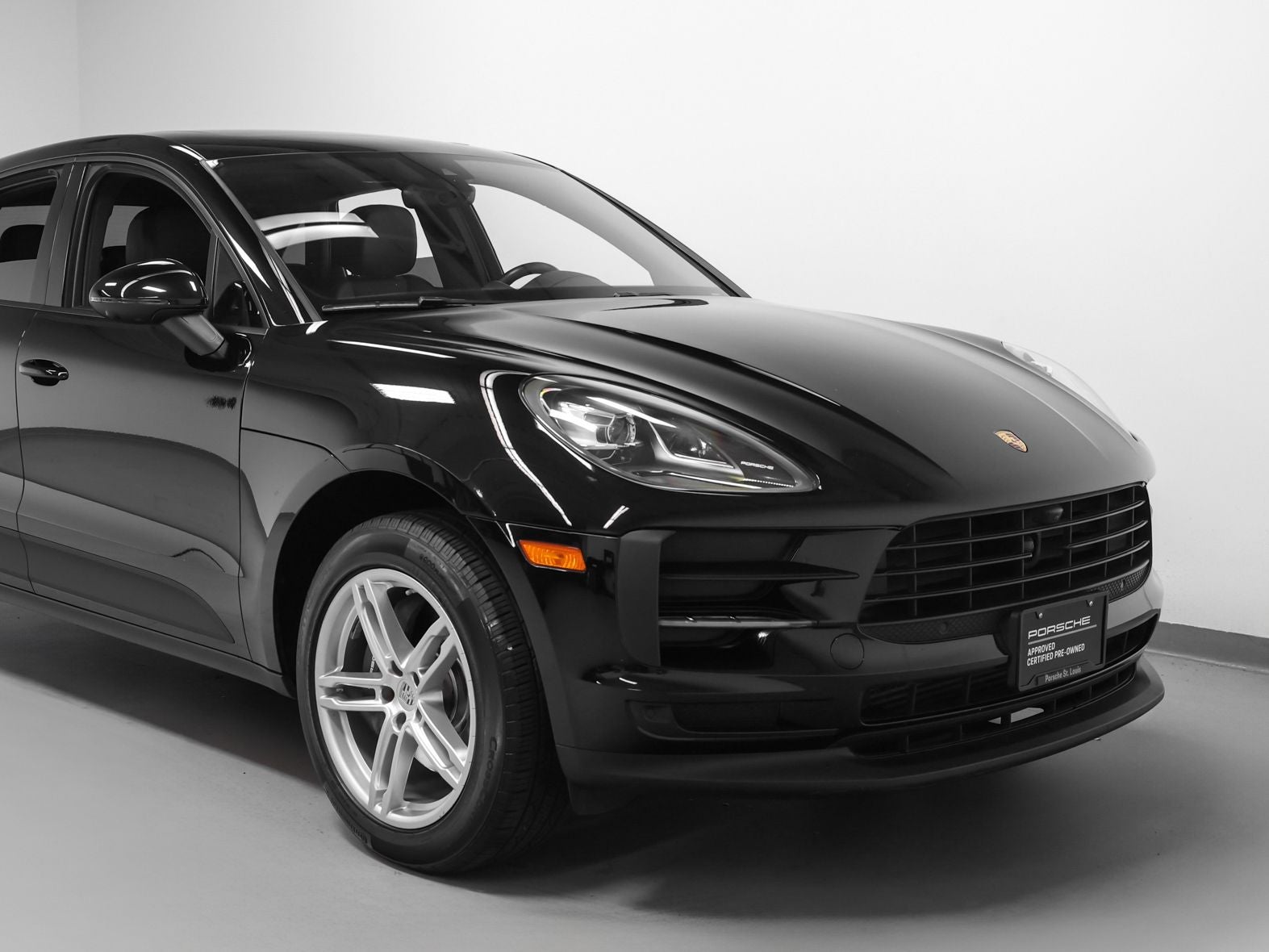 2021 Porsche Macan Macan