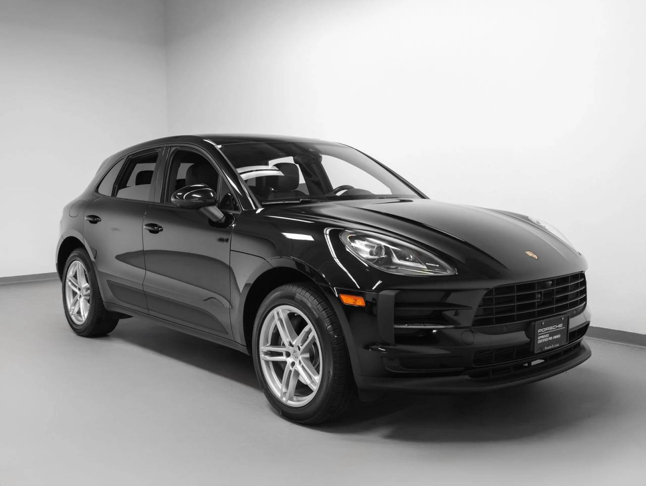 2021 Porsche Macan Macan