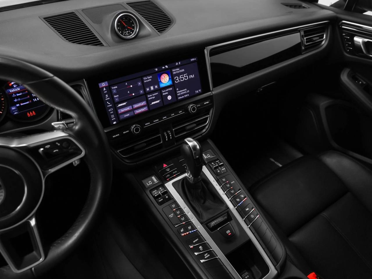 2021 Porsche Macan Macan