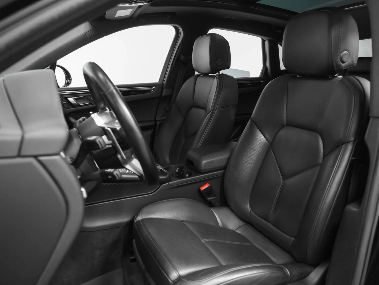 2021 Porsche Macan Macan